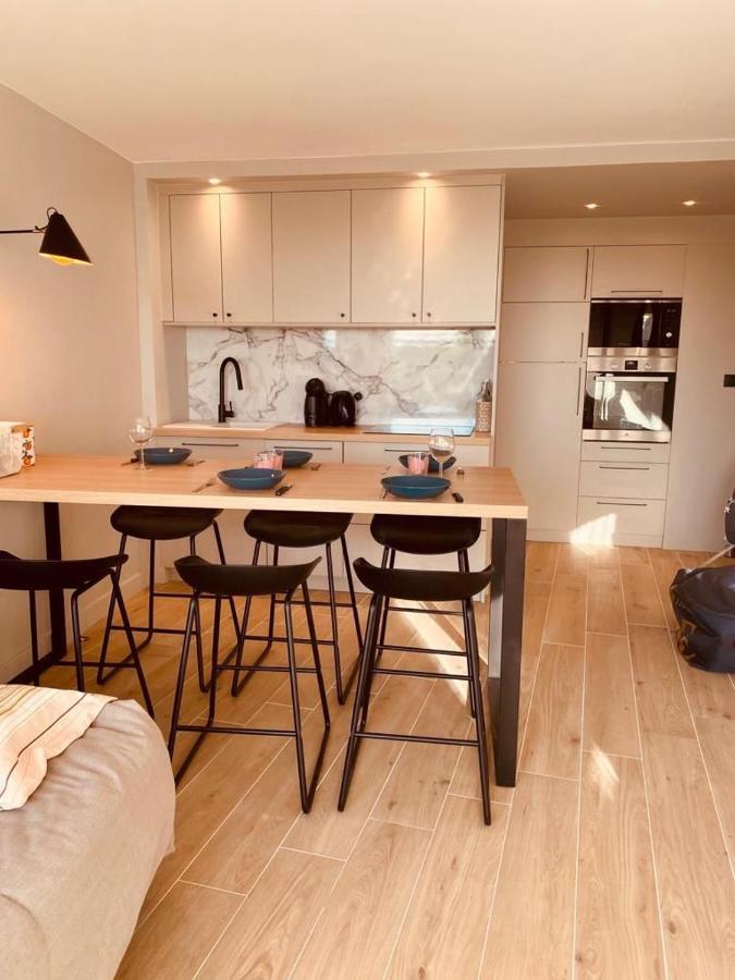 Le Cali, P2 Cabine Dans Une Residence Avec Piscine, Vue Mer Et Parking Prive La Grande-Motte Zewnętrze zdjęcie