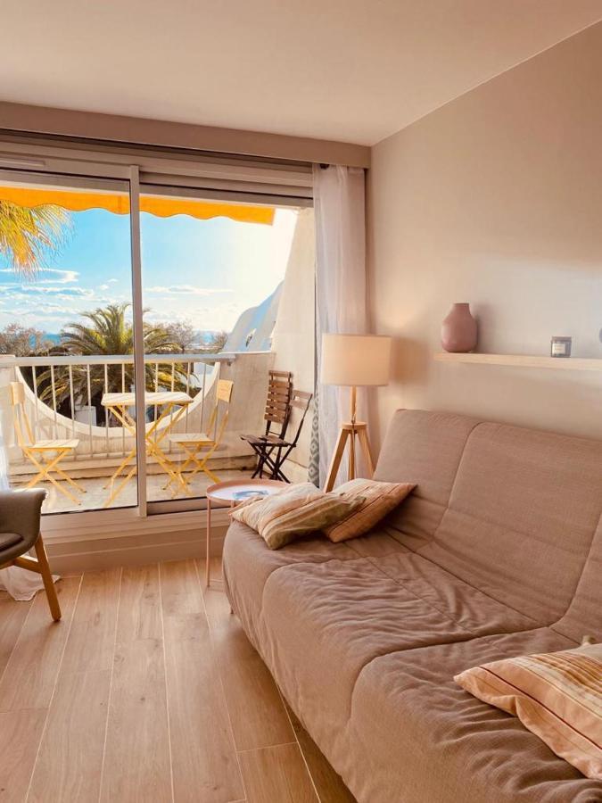 Le Cali, P2 Cabine Dans Une Residence Avec Piscine, Vue Mer Et Parking Prive La Grande-Motte Zewnętrze zdjęcie